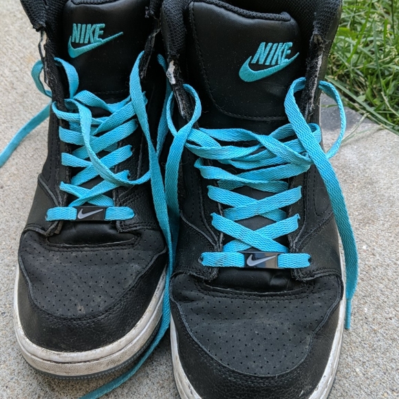 Clearance Nike Men's 8.5 Black & Teal Clearance Nike Men's 8.5 Black & Teal